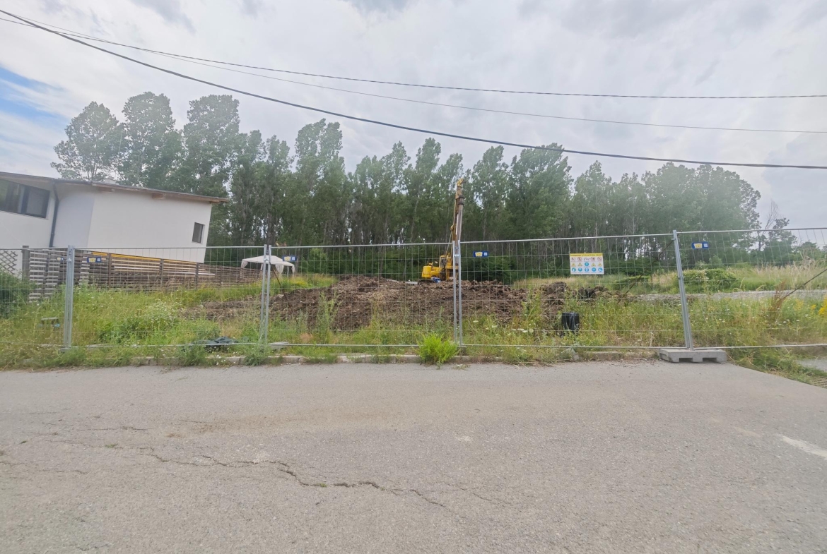 Real Estate with a Construction Permit in Rudarci