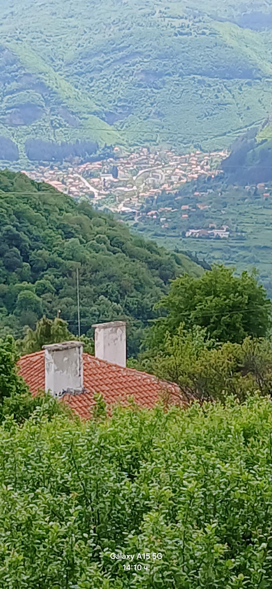 14 – 20250512_141026 Къща в село Бов с голям парцел