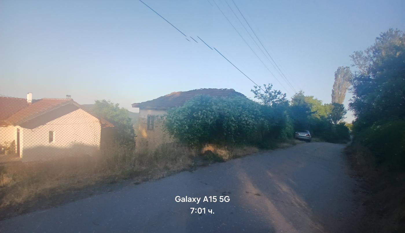 16 -20250705_070133 Къща в село Бов с голям парцел