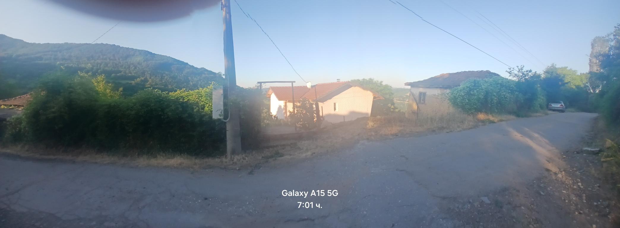 17 -20250705_070121 Къща в село Бов с голям парцел